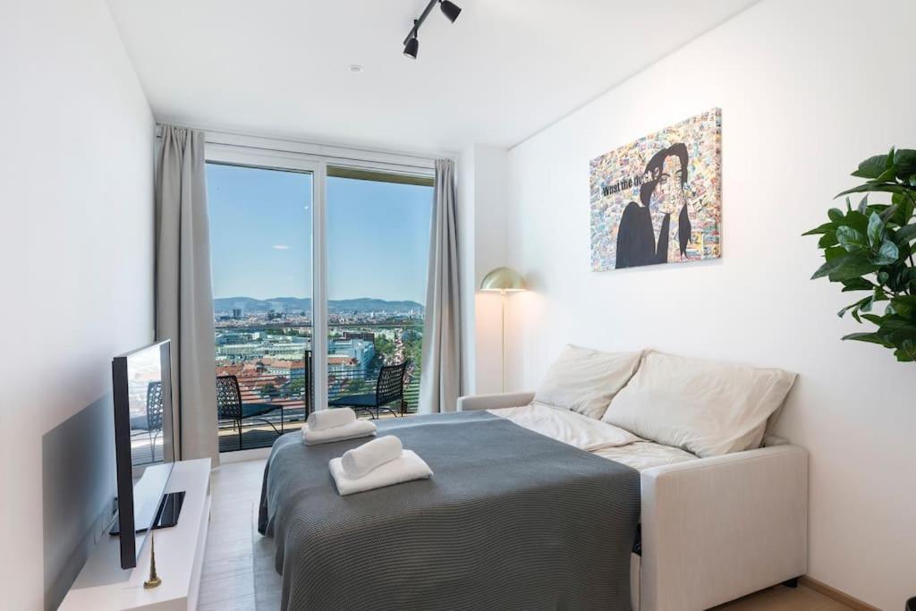 Design Apartment With Amazing View Over Vienna Exterior photo